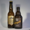 Zwei Flaschen Bier aus Liechtenstein